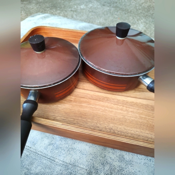 Vintage MCM Regal Ware Inc striped wooden handled 2 and 5 qt pots with lids - Picture 3 of 15